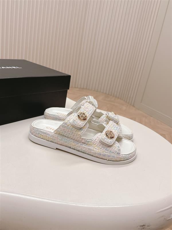 20251128184439643 280